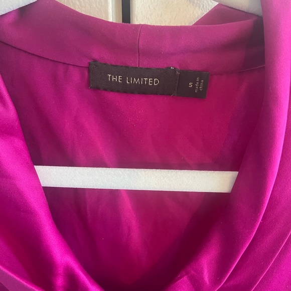 Sassy Sleeveless Magenta-color Top - Picture 2 of 10